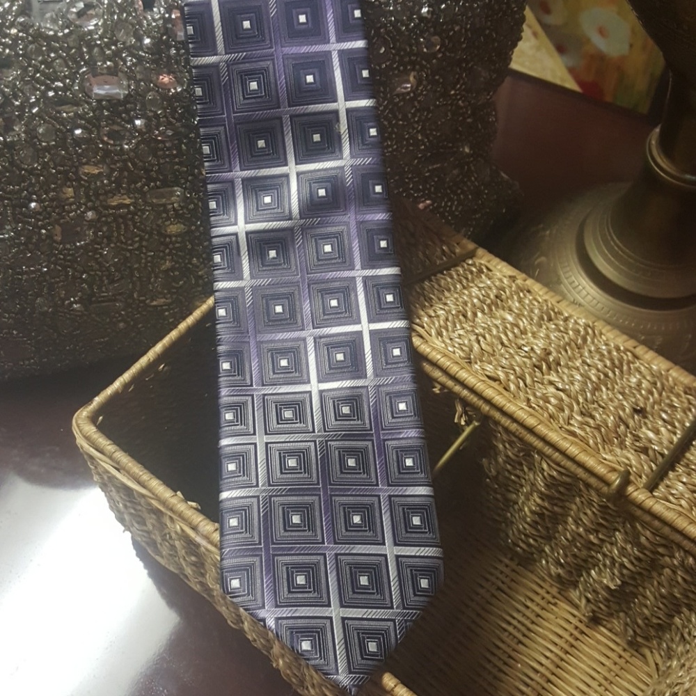 Stafford Essentials lilac and gray tie
